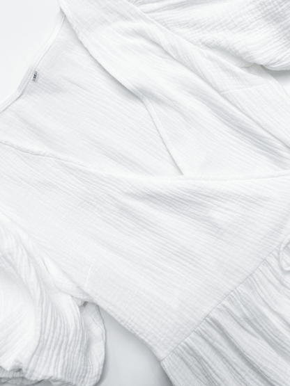 Wickelkleid für die Schwangerschaft aus Baumwolle mit Puffärmeln