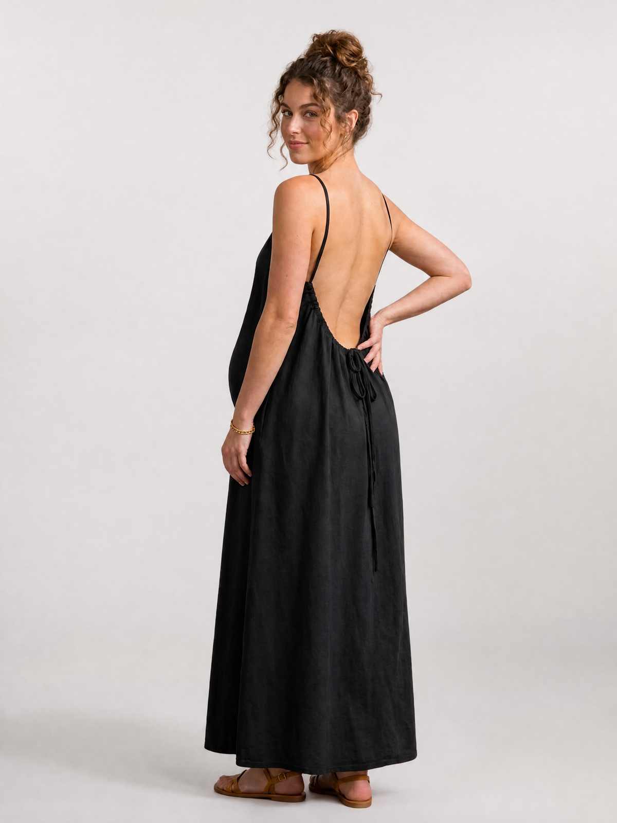 Maxikleid Sommer für die Schwangerschaft rückenfrei mit Schnürung
